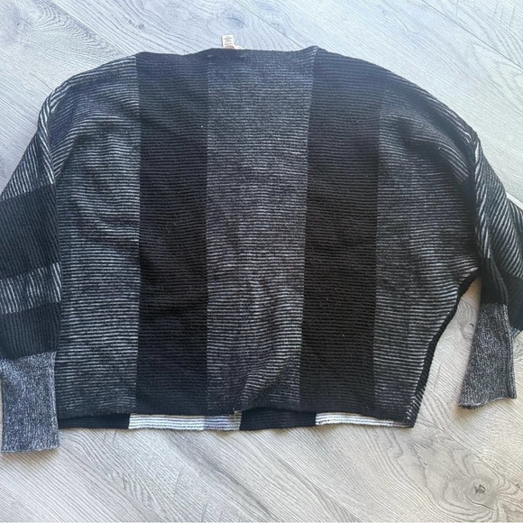 Philosophy Woman Striped Knit Top Sweater
Winter Warm Pullover Soft Cozy… - Picture 2 of 3